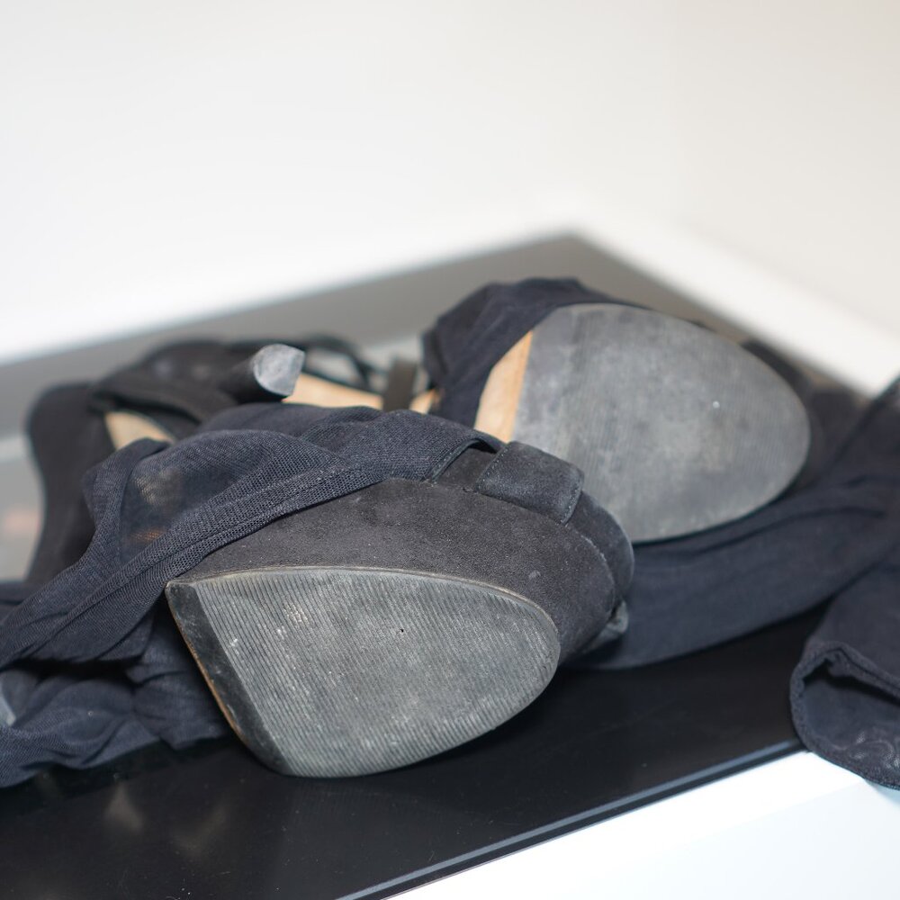 Fendi Cinderella SS2010 Platform Heels - Picture 2 of 4